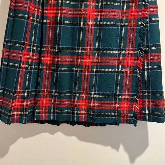 Laird Portch of Scotland red green blue plaid kilt. Size small 2/4. UK size 7. - Picture 3 of 6